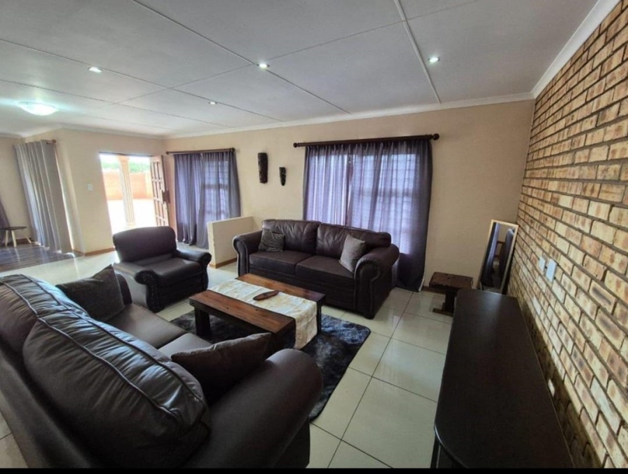To Let 3 Bedroom Property for Rent in Minerva Gardens Northern Cape